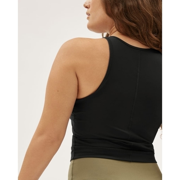 Everlane Tank Top Womens Black Crop The Perform High Neck Shelf Bra NEW - Picture 2 of 14